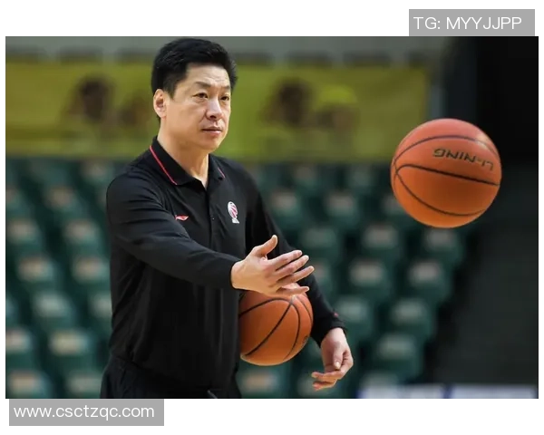 姚明养鸽子背后的故事与情感探索，揭示运动员生活的另一面