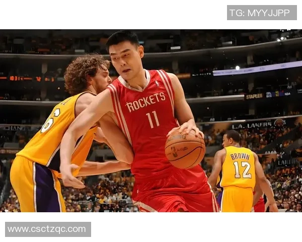 姚明进球时刻的激动旋律与篮球激情交织的背景音乐解析