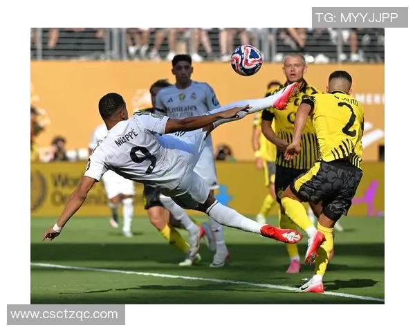 欧冠激战：马竞逆转曼城绝杀瞬间点燃全场激情集锦回顾